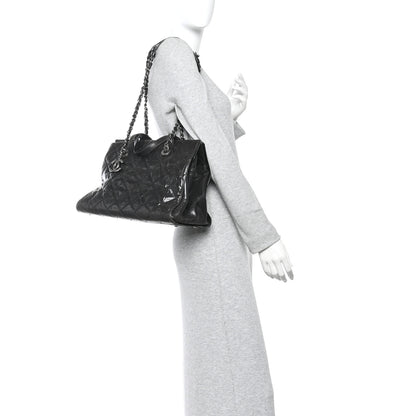 Chanel Crumpled Grained Calfskin Quilted CC Crave Tote Black 2 of 14