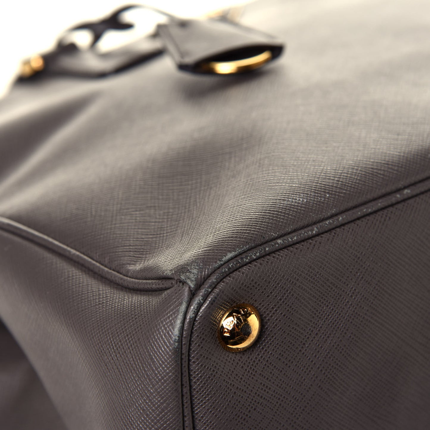 Saffiano Lux Large Galleria Double Zip Tote Grafite