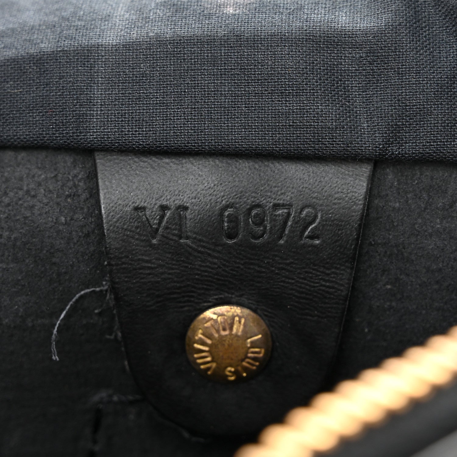 Louis Vuitton Epi Speedy 25 Black 7 of 11