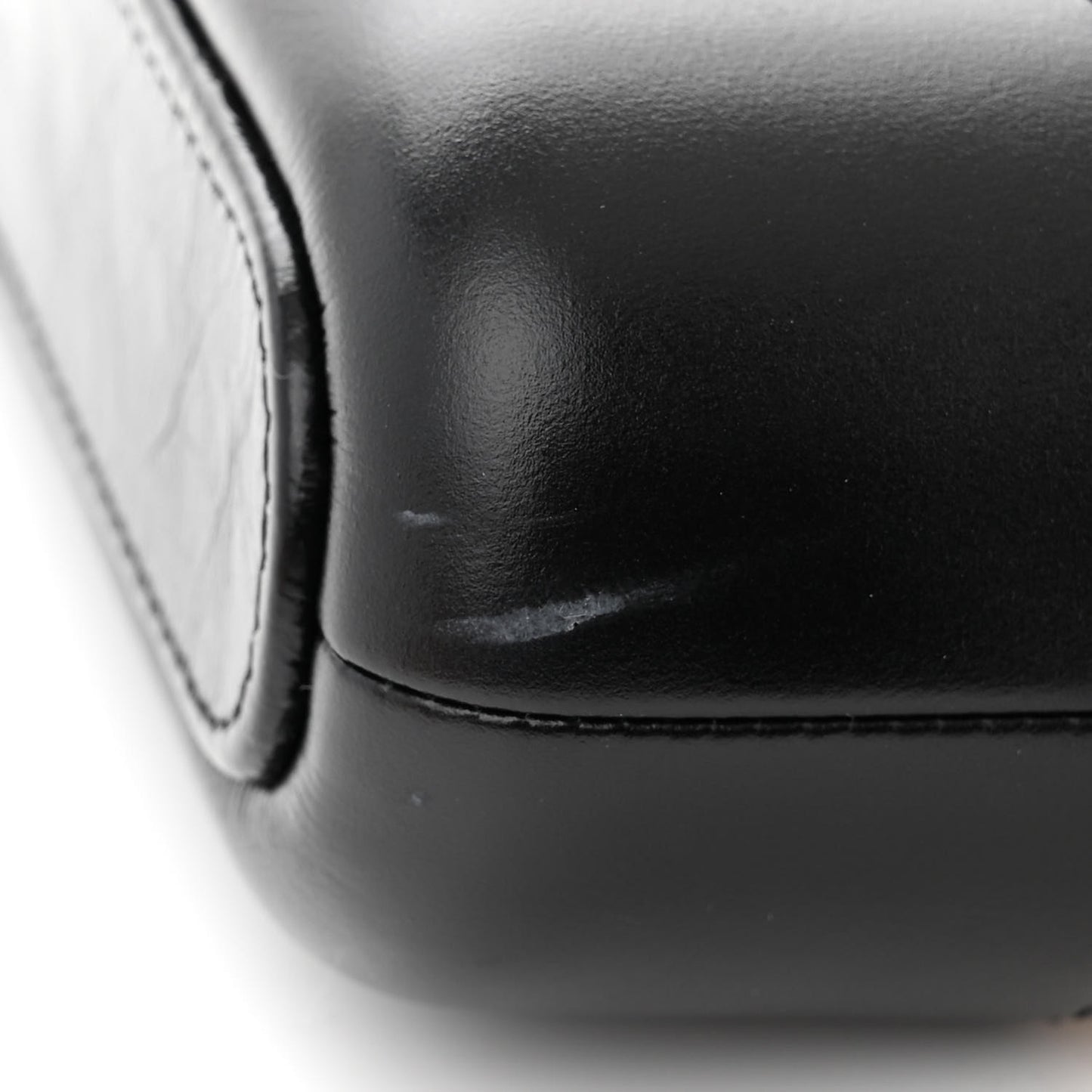 Aged Calfskin Quilted Small Gabrielle Clutch With Chain Beige Black