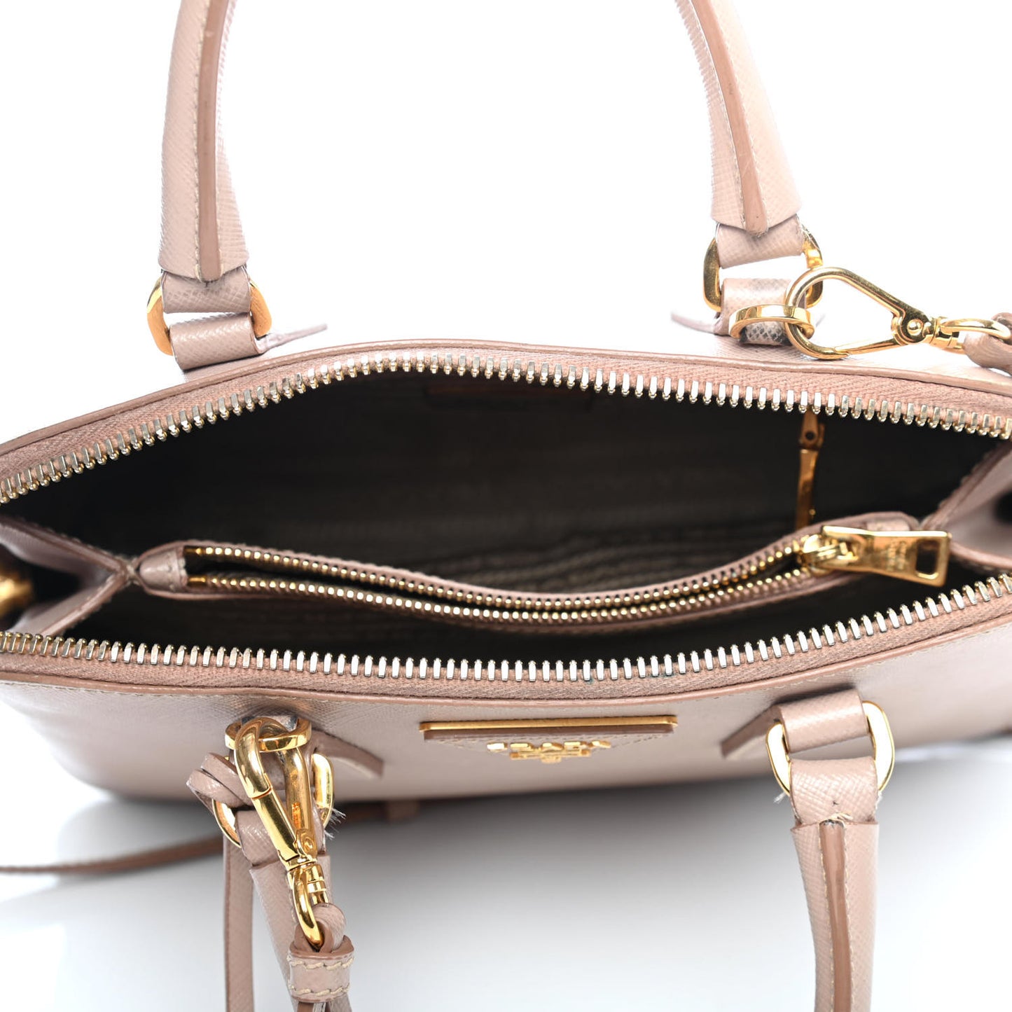 Saffiano Lux Small Promenade Tote Cammeo