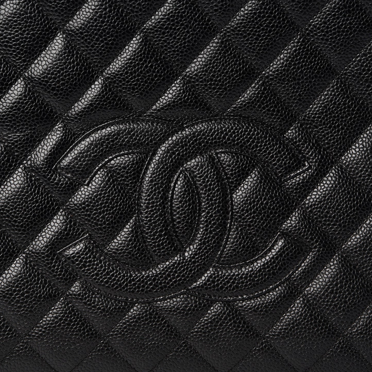 Caviar Quilted Grand Timeless Tote GTT Black