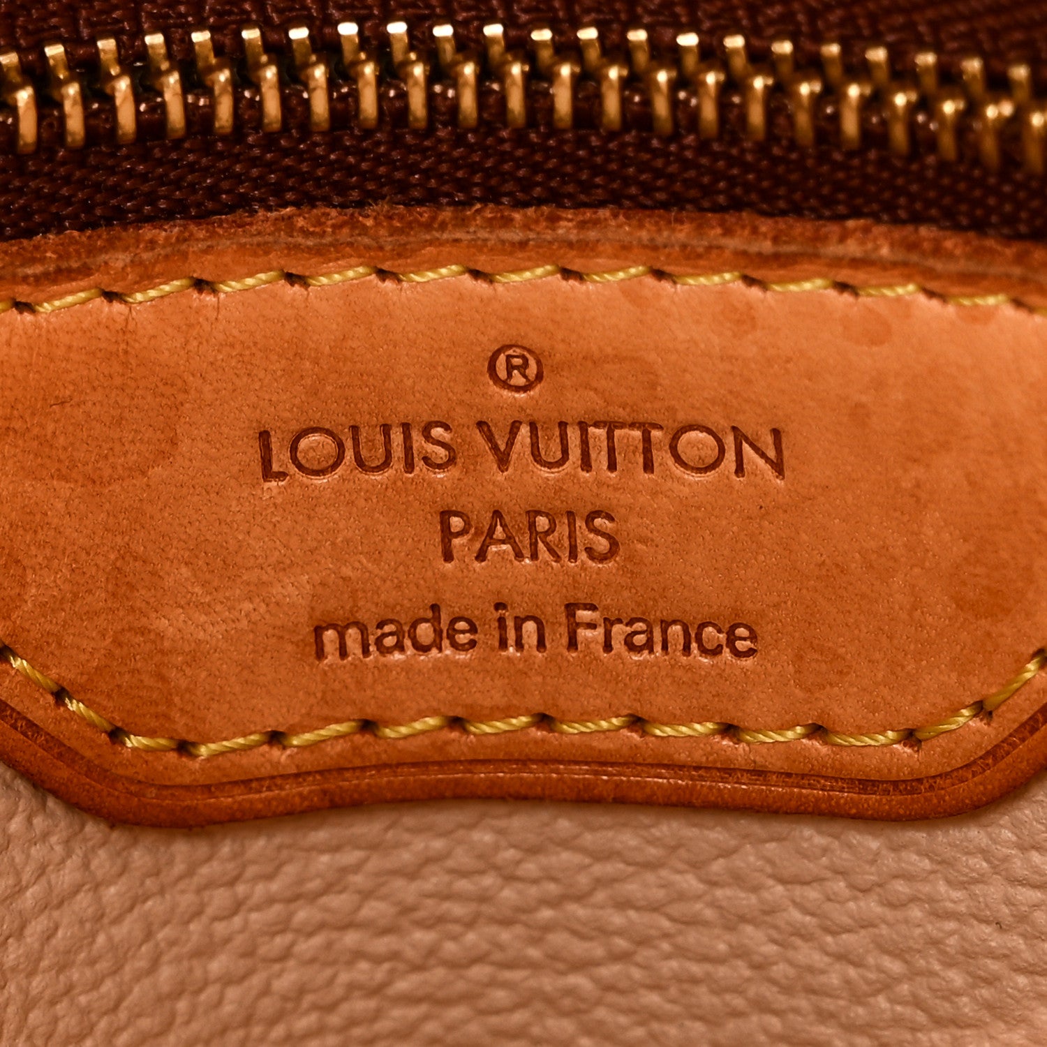 Louis Vuitton Monogram Petit Bucket 23 6 of 11