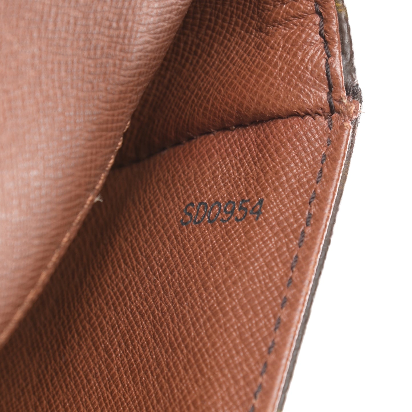Monogram Chantilly MM