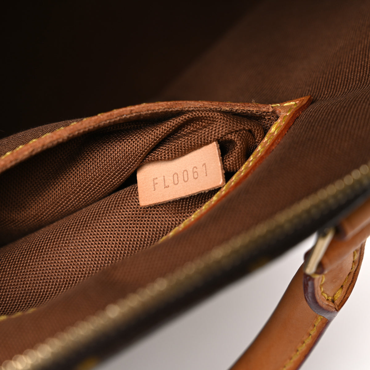 Monogram Alma PM