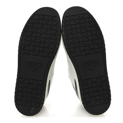 Prada Vitello Sport Spazzolato Rois Triangle Logo Womens Downtown Low Top 30mm Sneakers 39.5 White Black 7 of 10