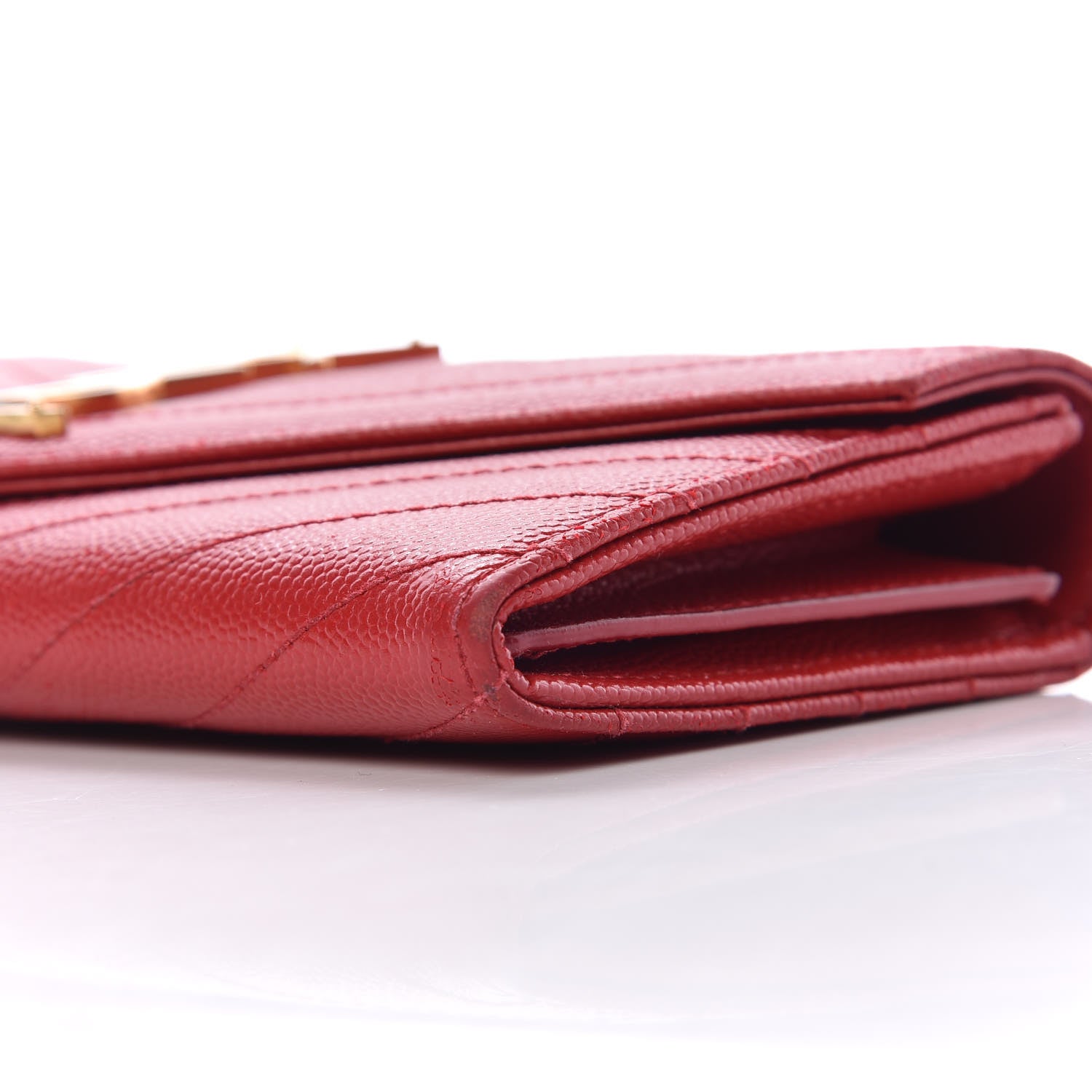 Saint Laurent Grain De Poudre Matelasse Chevron Monogram Flap Wallet Red 11 of 15