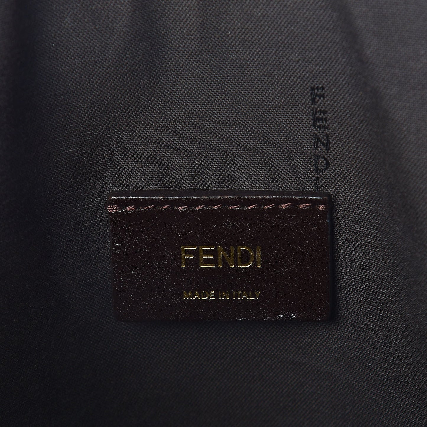 Pequin Vitello Zip Tote Tobacco Foresta