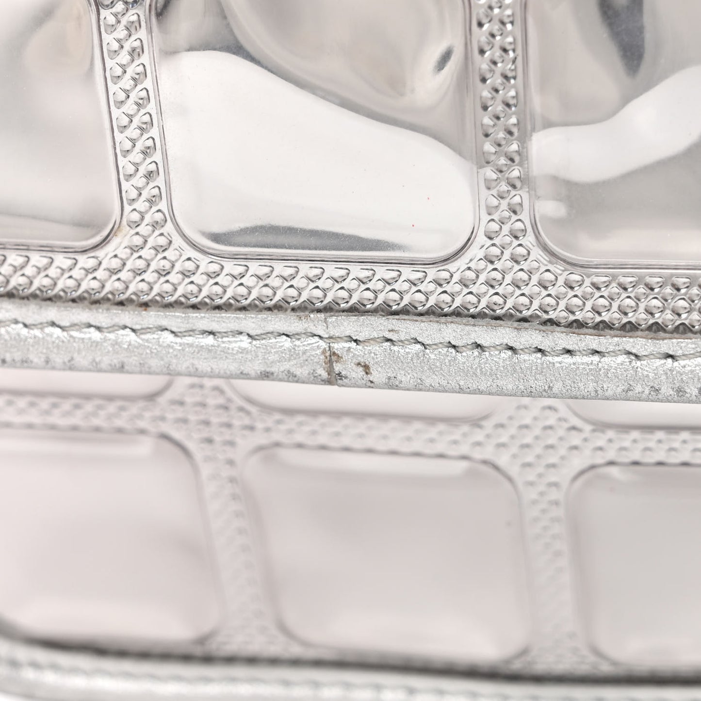 Vinyl Large Ice Cube Flap Silver