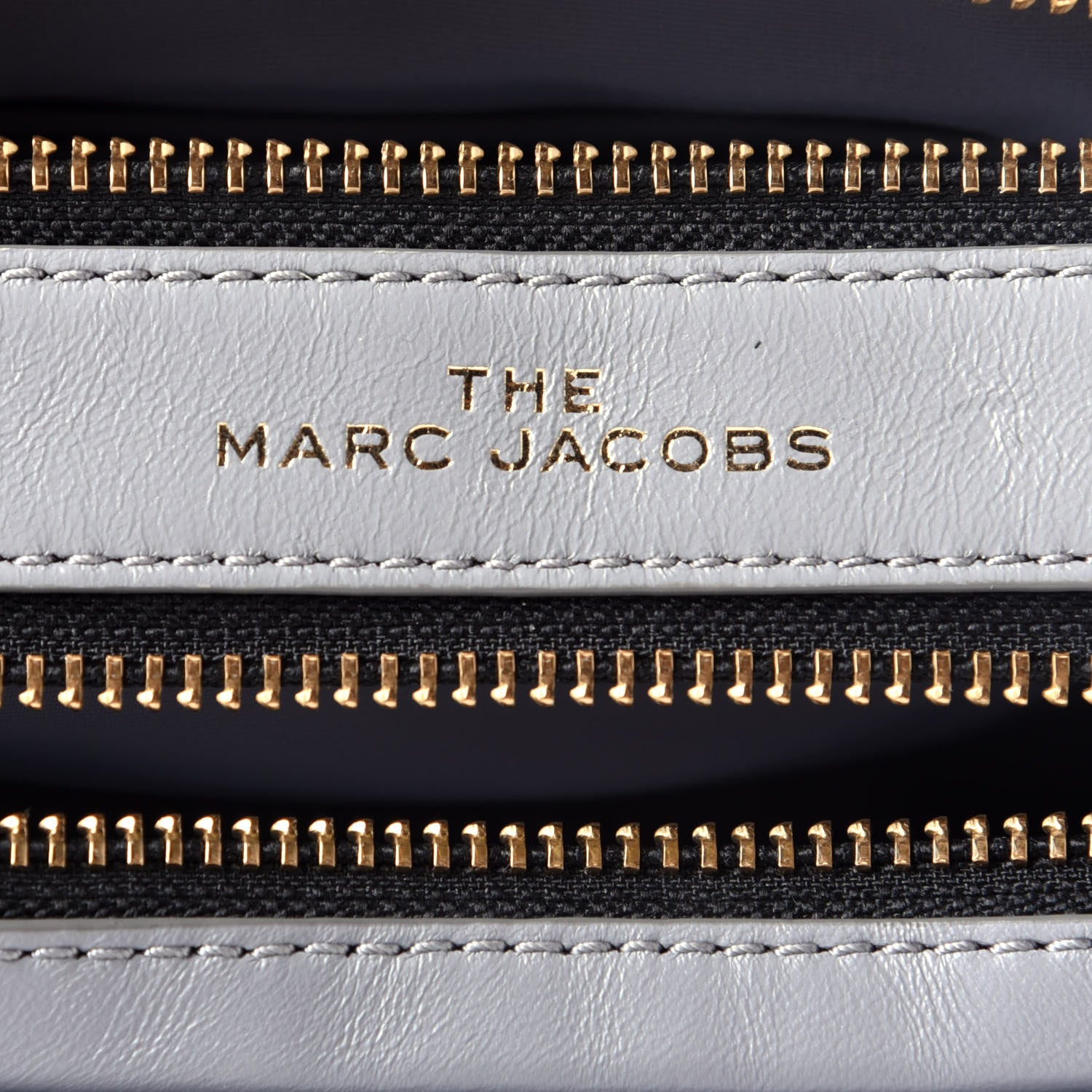 Marc Jacobs Natural Grain Calfskin Quilted The Softshot 21 Bag Grey 6 of 9
