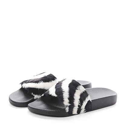 Valentino Garavani Rubber Feather Pool Slide Sandals 38 Black White 3 of 6