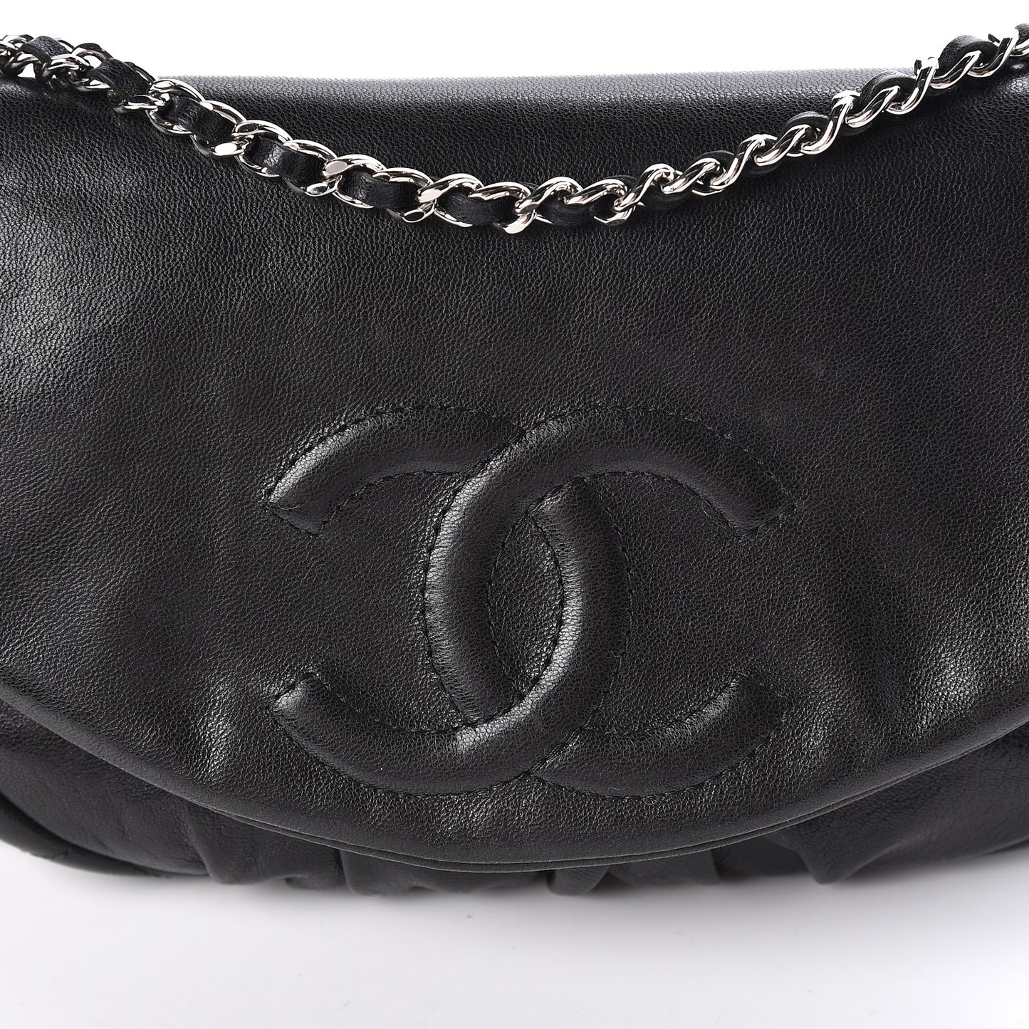 Lambskin Half Moon Wallet On Chain WOC Black