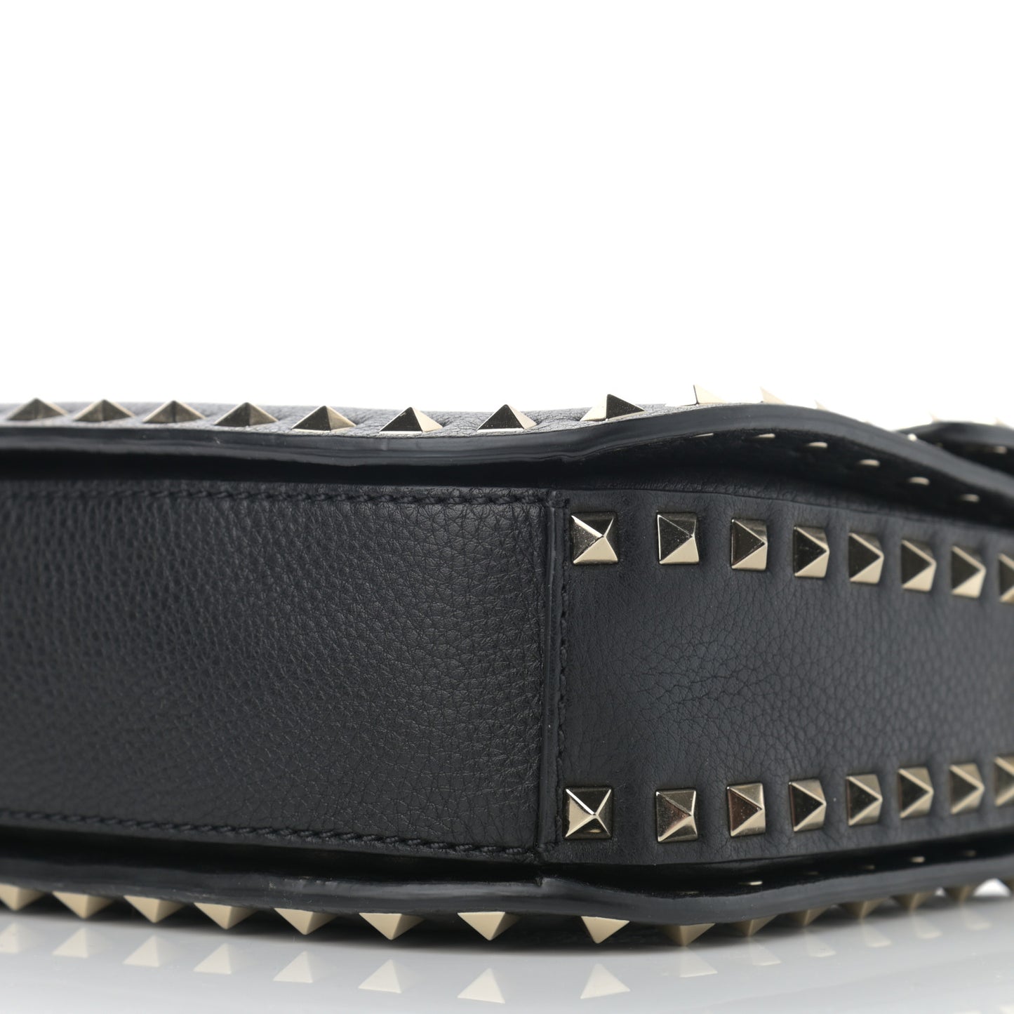 Pebbled Calfskin Medium Rockstud Flap Saddle Bag Black