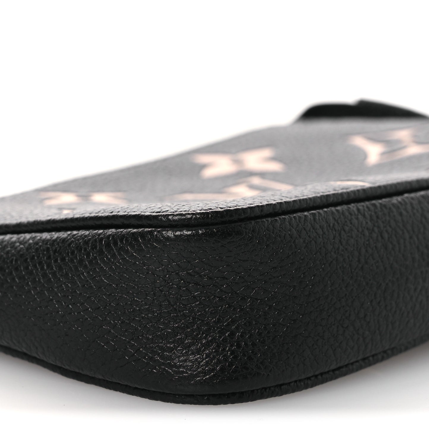 Empreinte Monogram Giant Mini Pochette Accessories Black