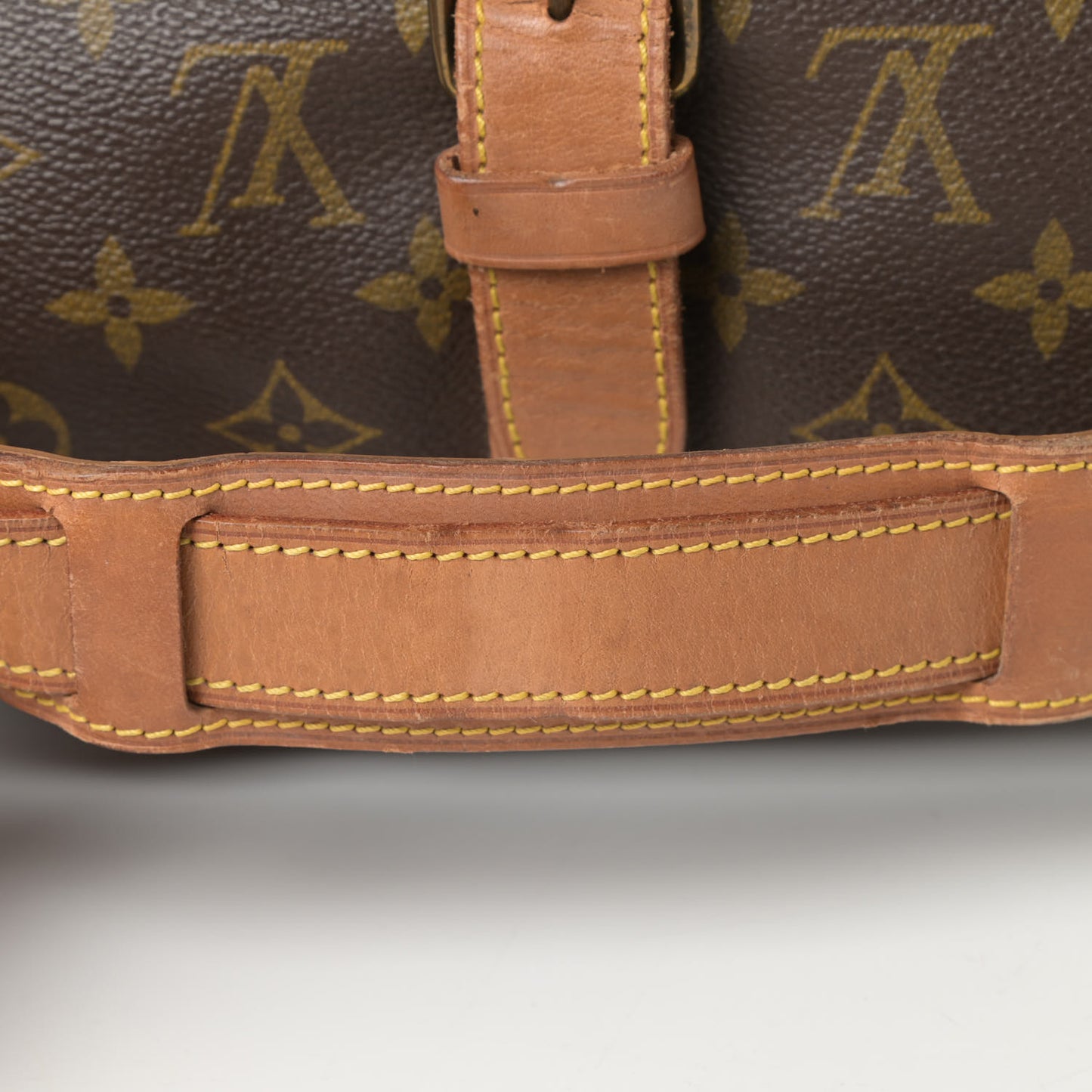 Monogram Saumur 35