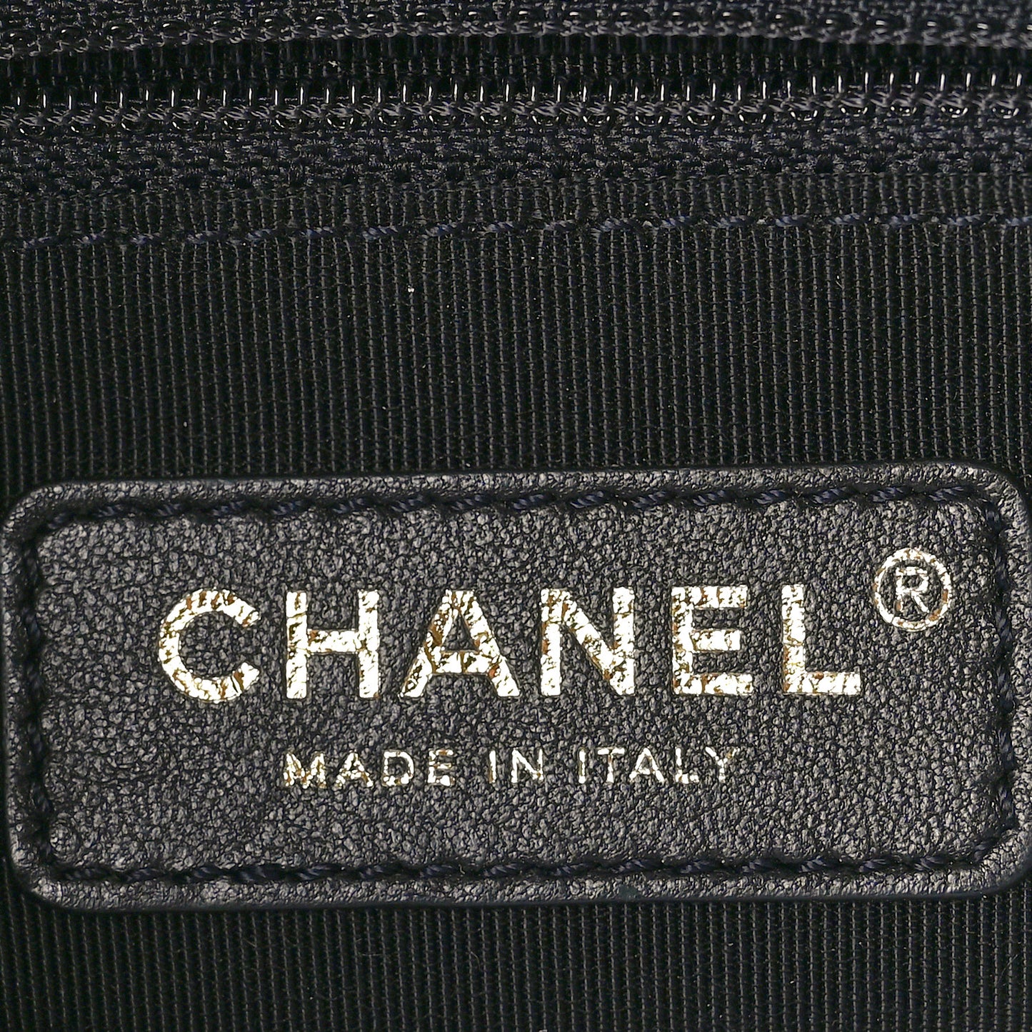 Tweed Medium Pearl Handle Flap Black Ecru
