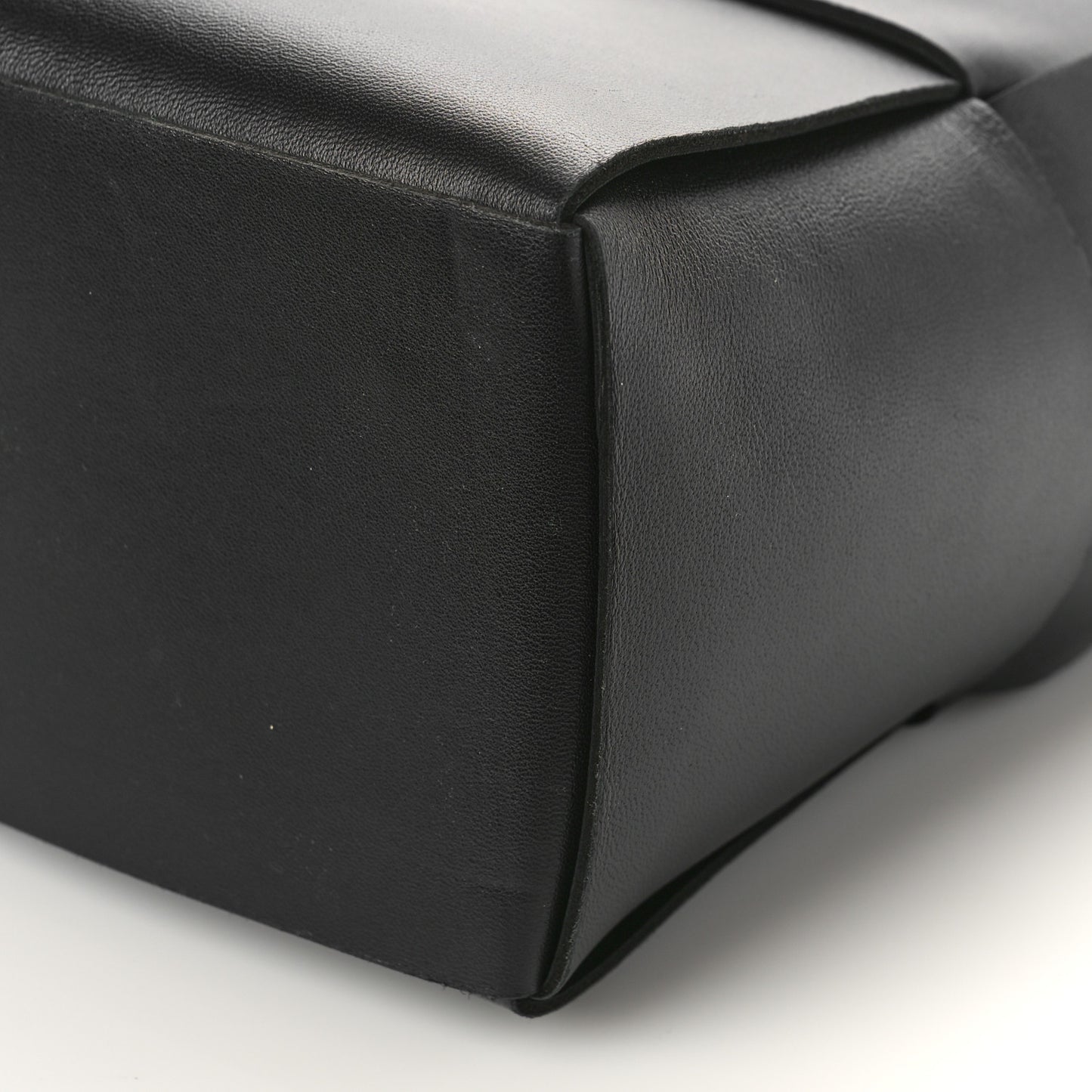 Nappa Maxi Intrecciato Arco Tote Black