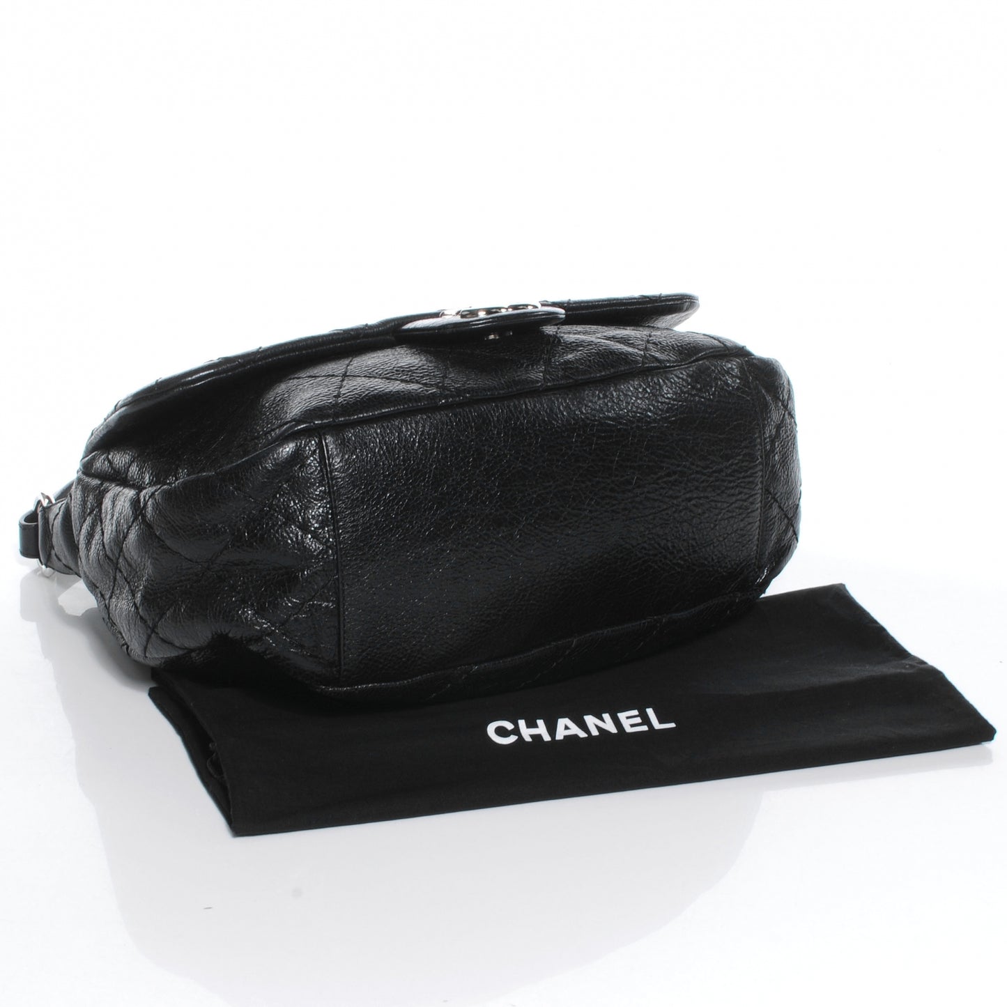 Glazed Calfskin On The Road XL Flap Black