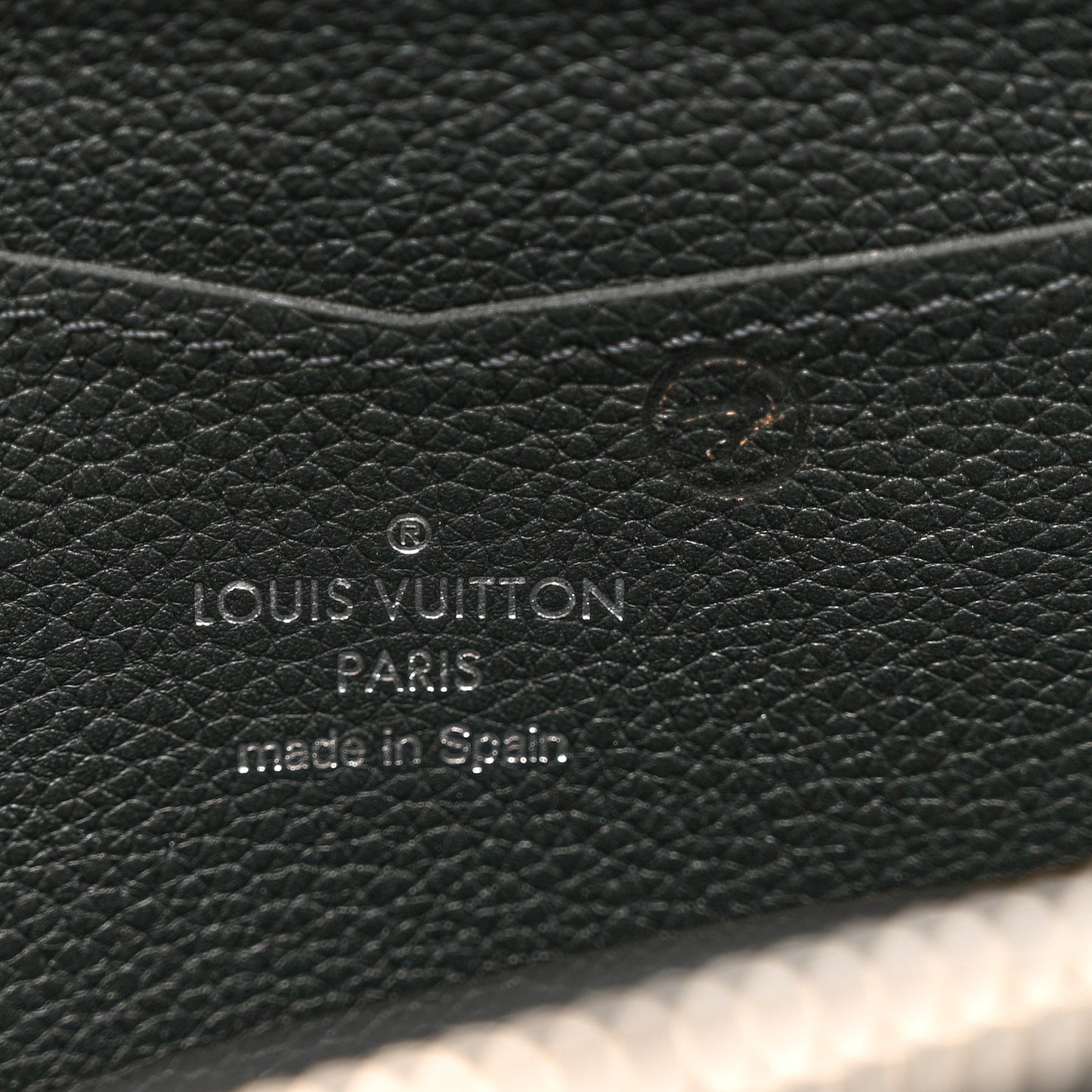 Calfskin Zippy Lockme Wallet Black
