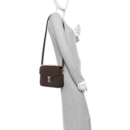 Louis Vuitton Monogram Pochette Metis 2 of 10
