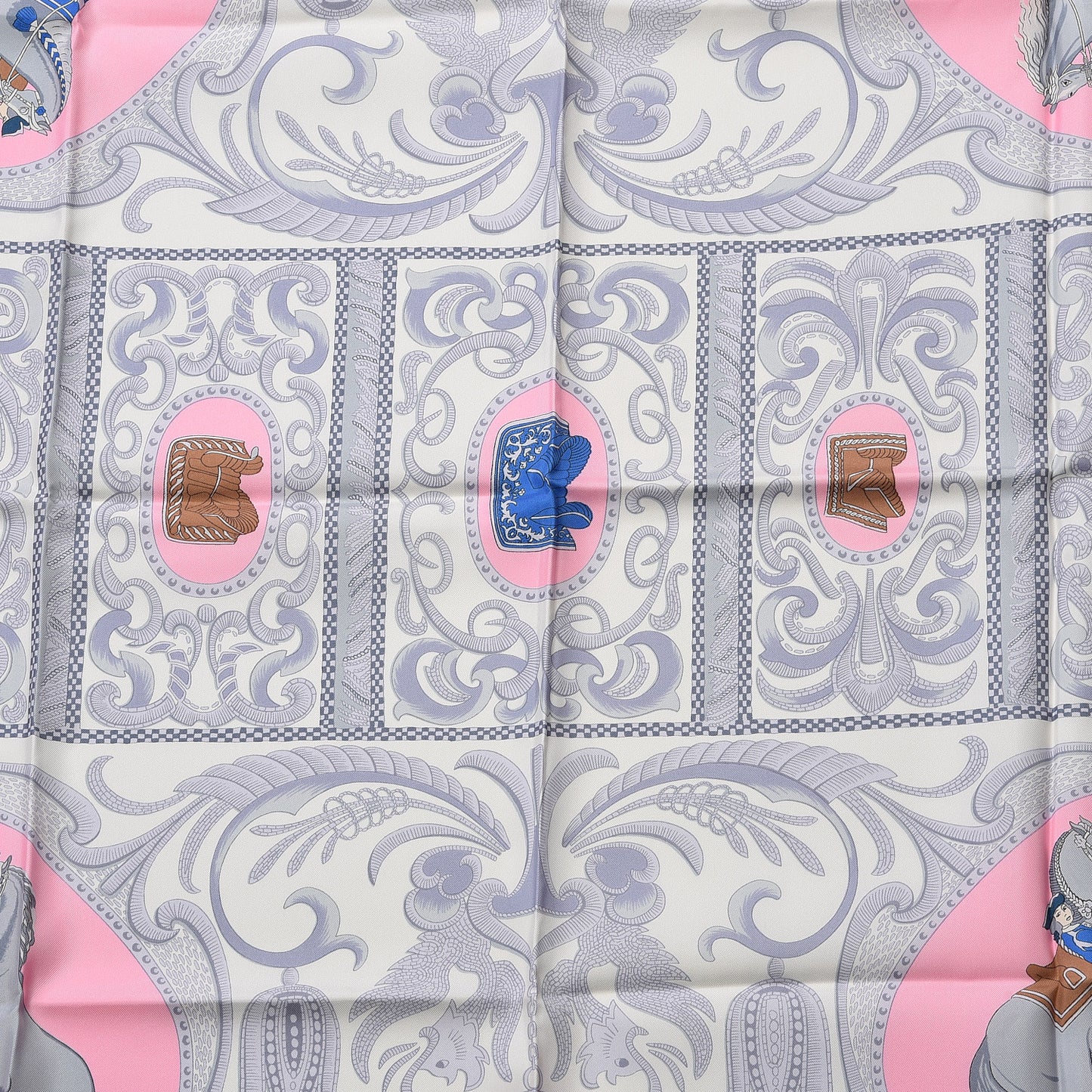 Silk La Presentation Scarf 90