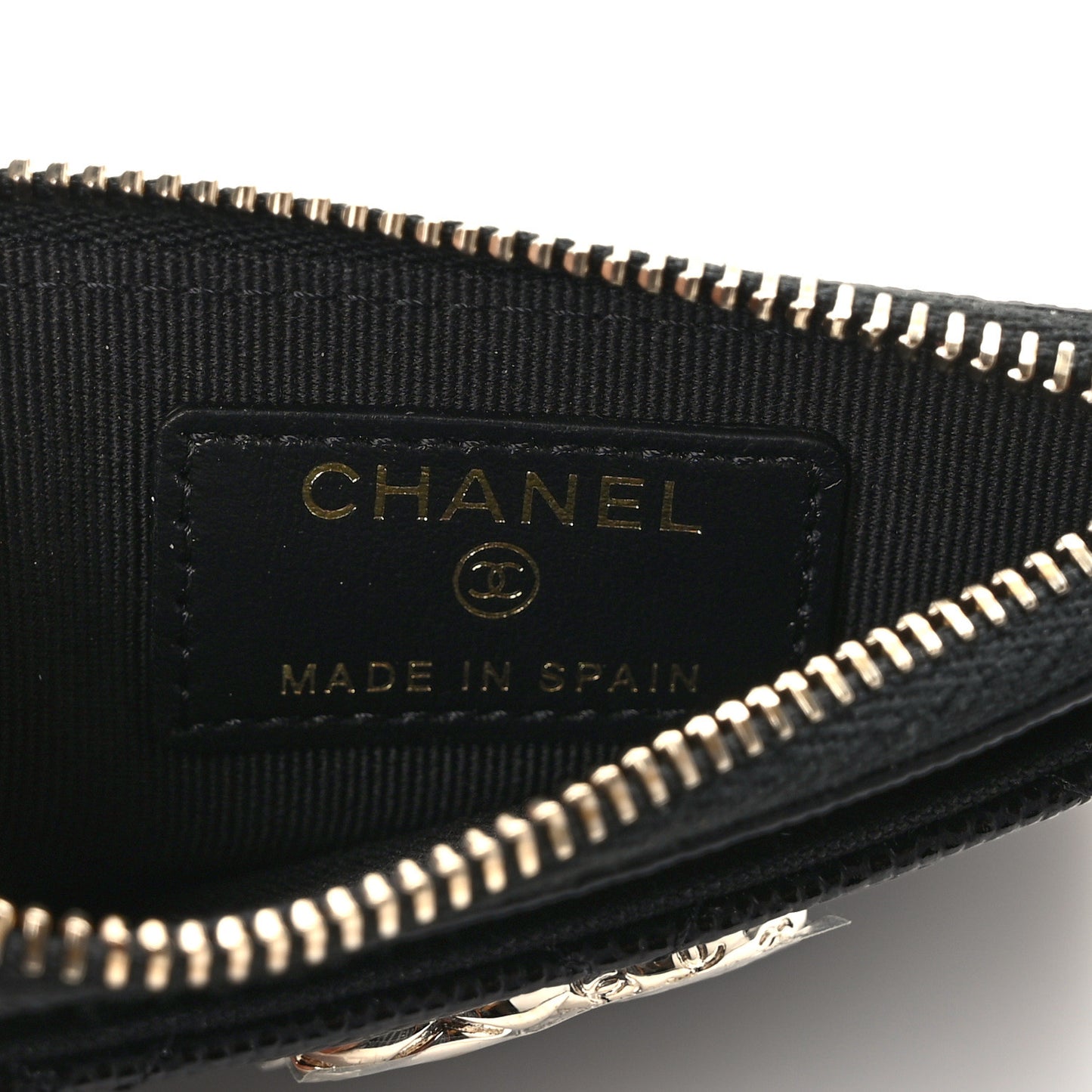 Caviar Quilted CC Logo Zip Card Holder Black