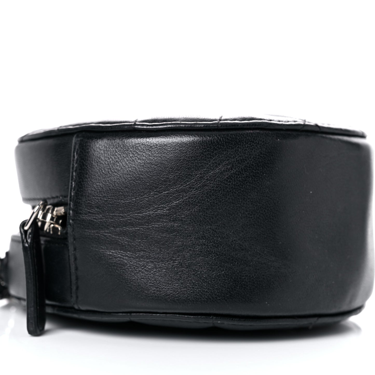Lambskin Quilted Round Clutch With Chain Black