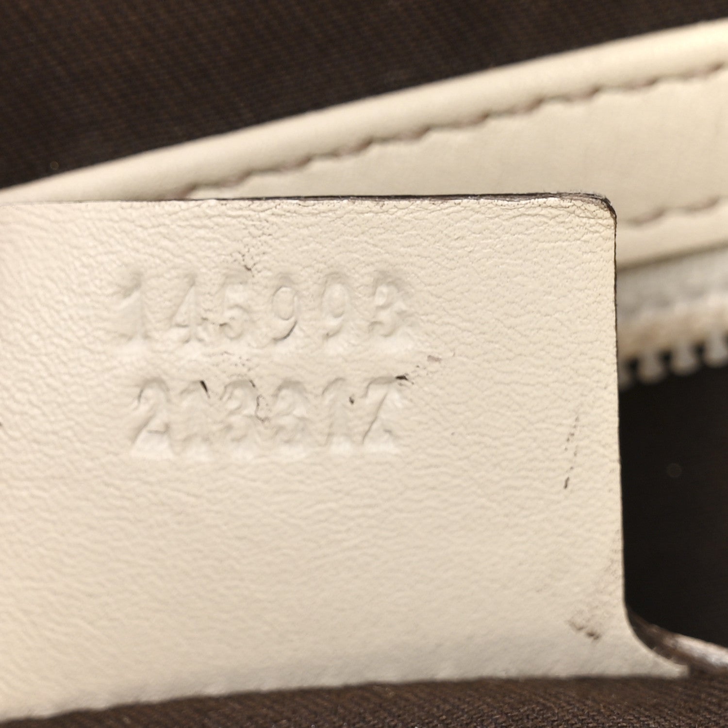 Gucci Monogram Large Punch Tote Off White 7 of 19