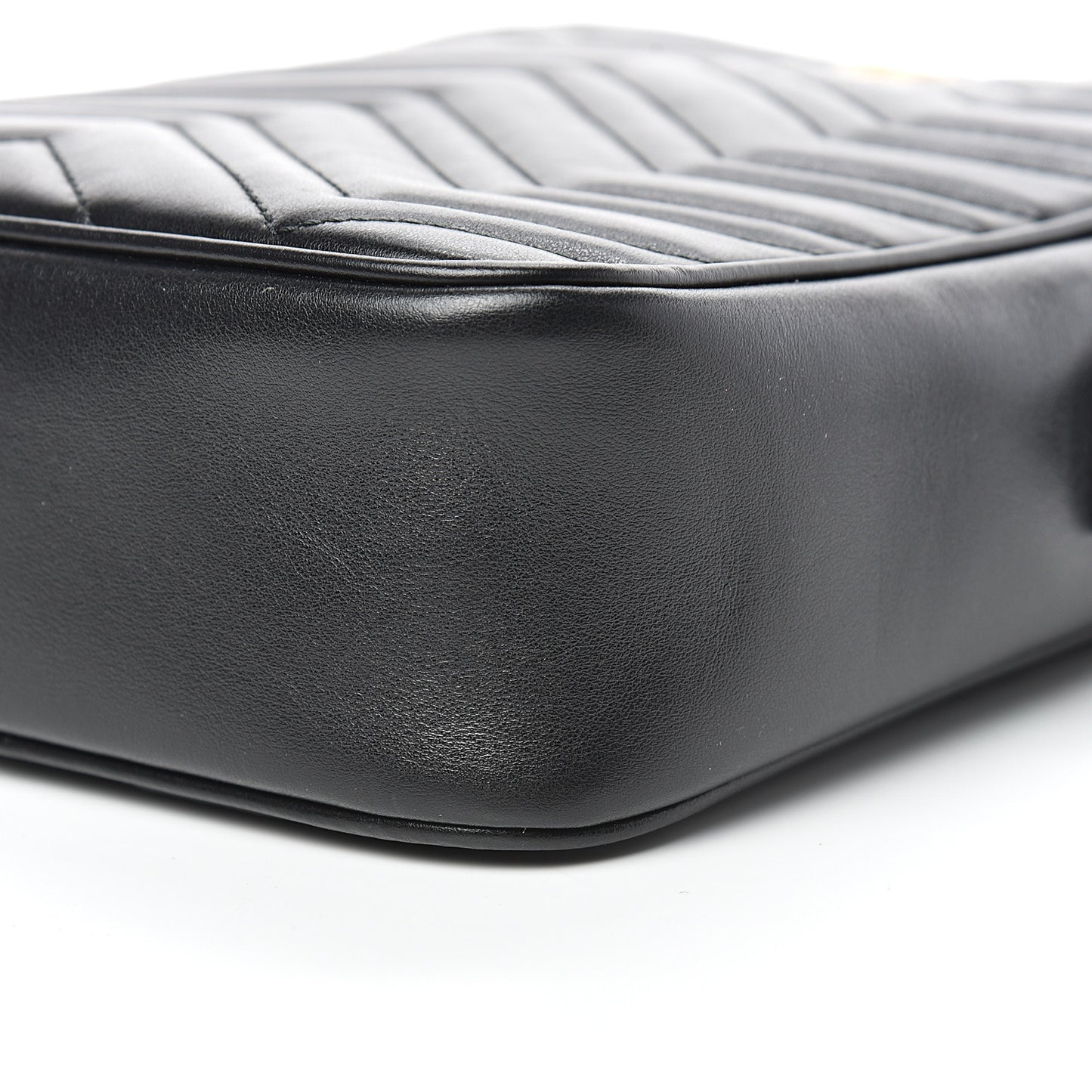 Calfskin Matelasse GG Marmont Travel Bag Black