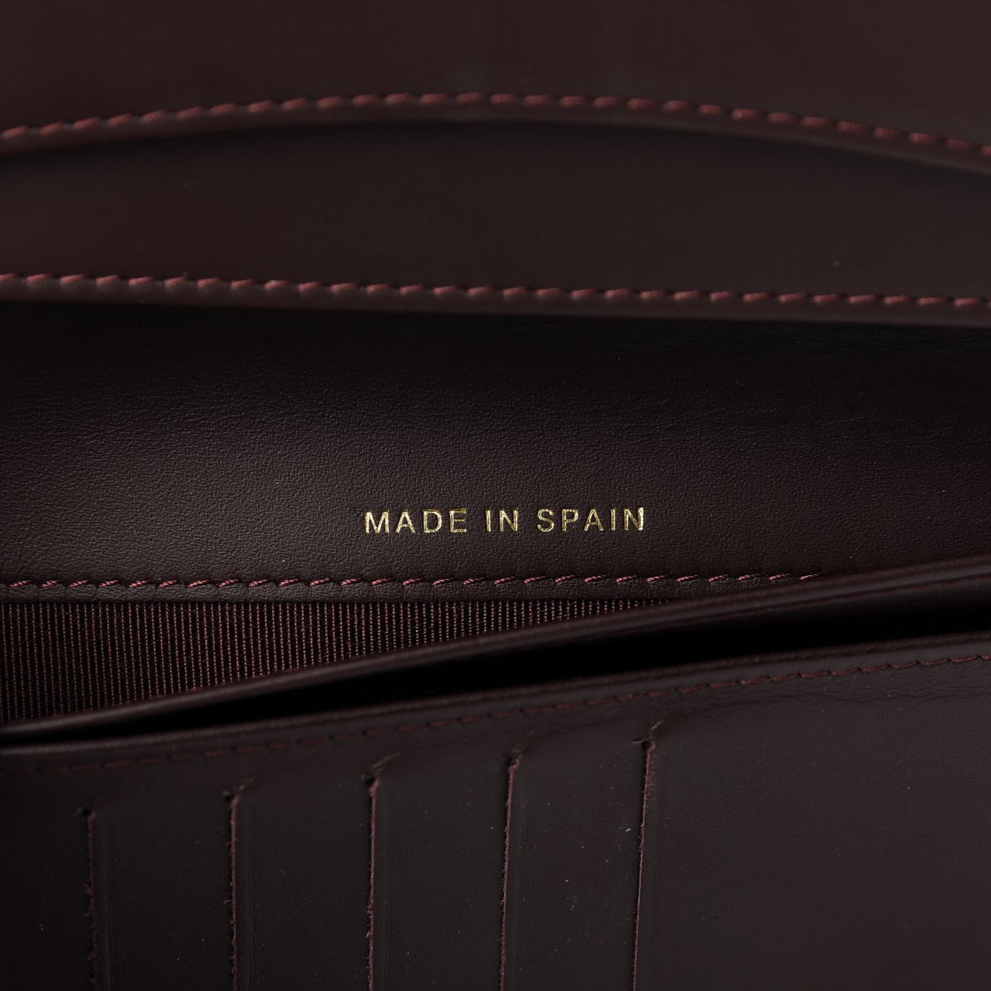 Caviar Quilted Yen Wallet Black