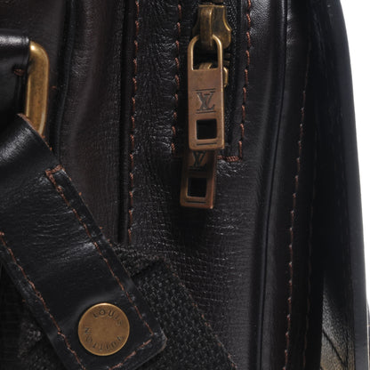 Louis Vuitton Utah Leather Reporter Cafe 8 of 8