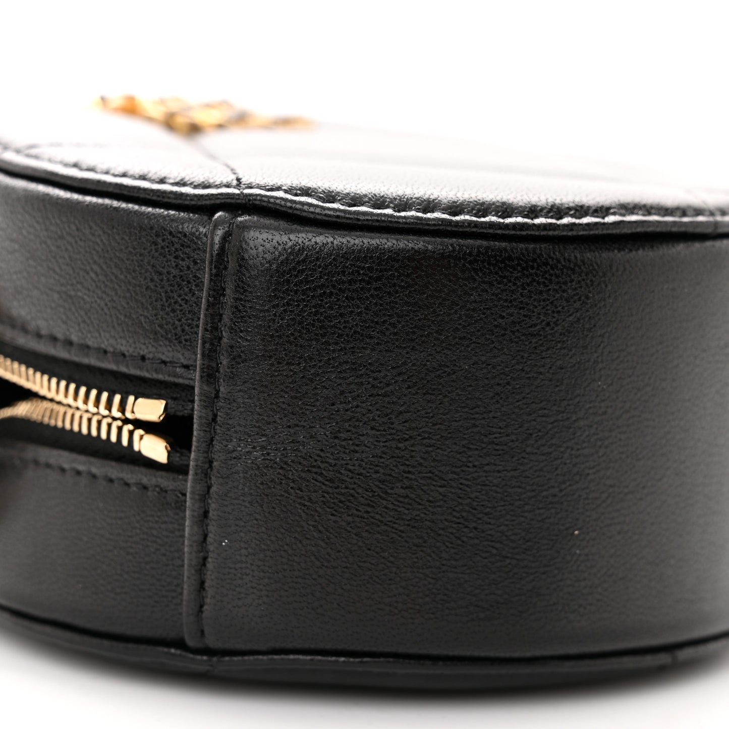 Lambskin Quilted Chanel 19 Round Clutch With Chain Black