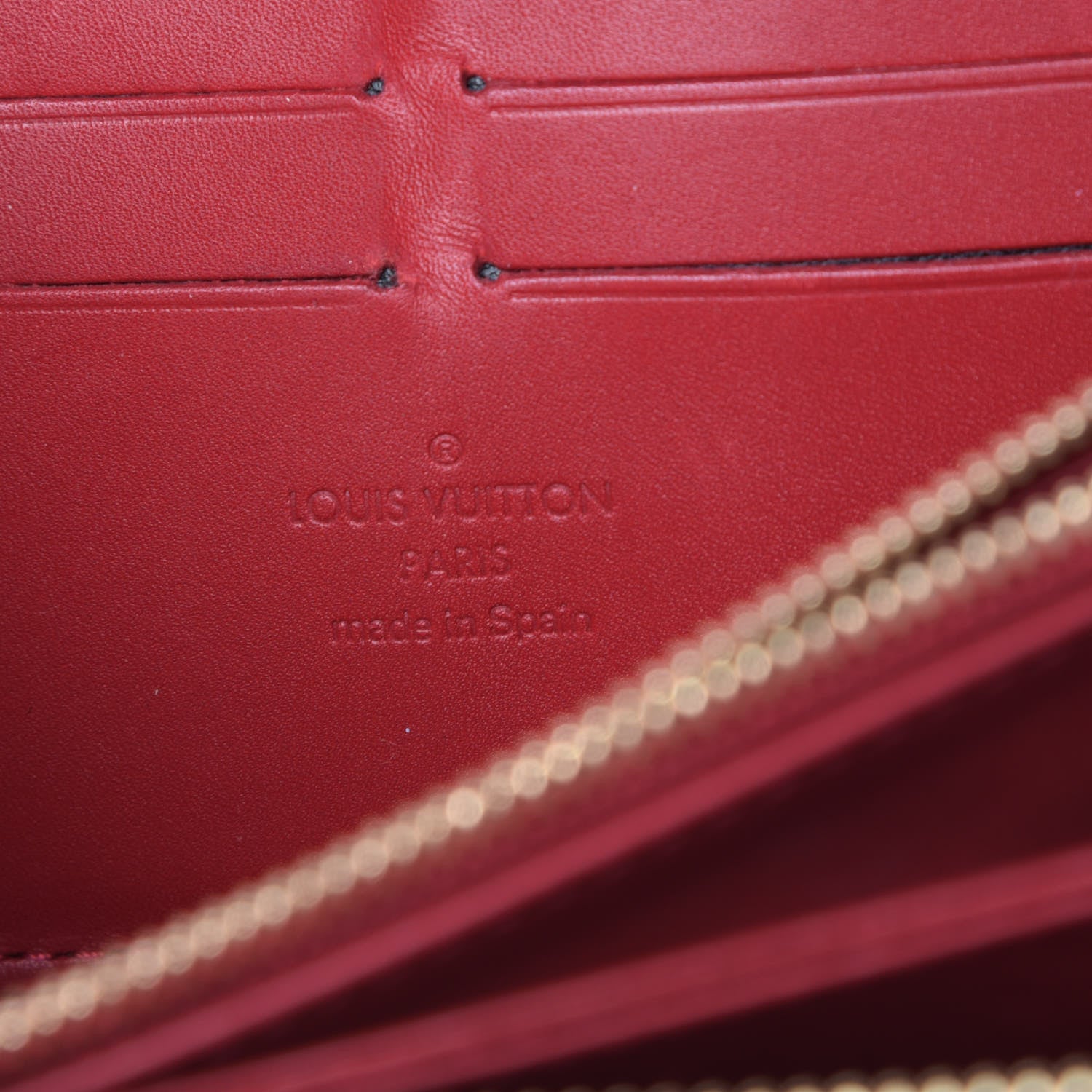 Louis Vuitton Vernis Zippy Wallet Pomme D'Amour 6 of 15