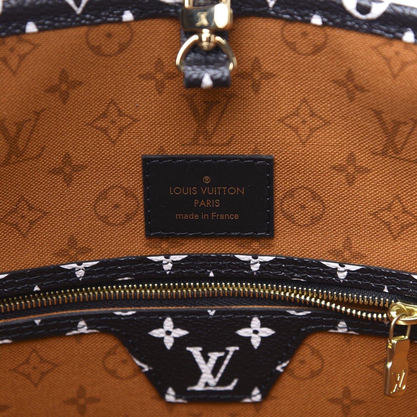Monogram Giant Crafty Neverfull MM Creme Caramel