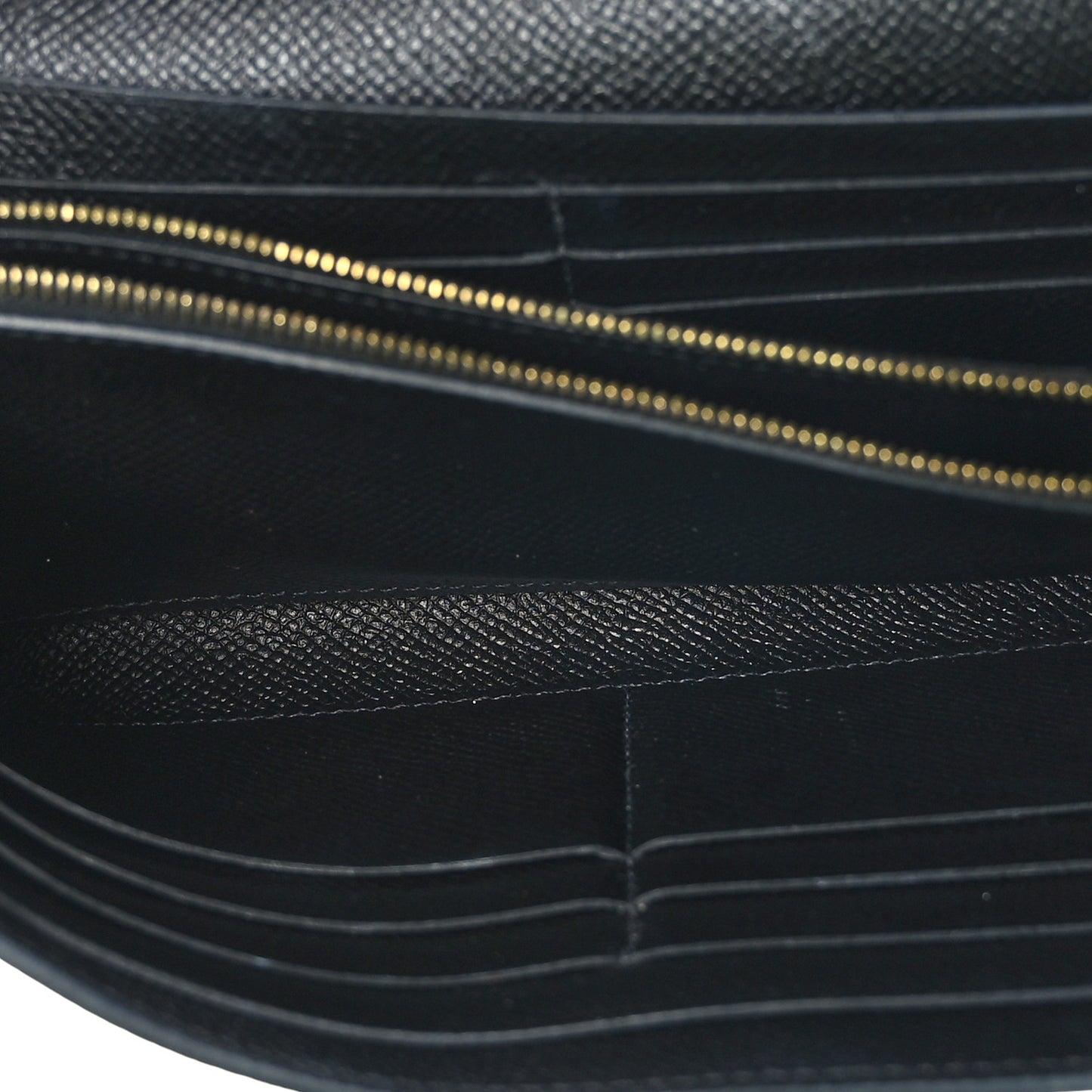 Epsom Kelly Longue Wallet Black