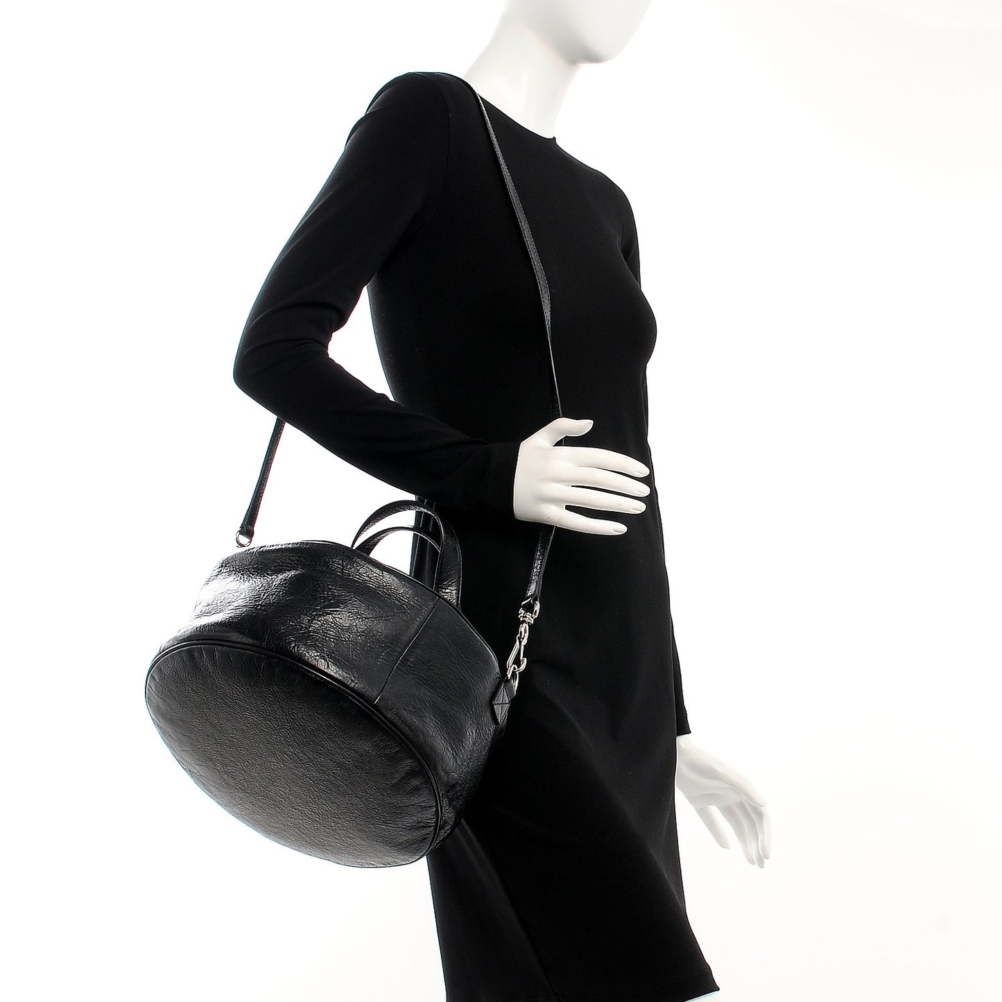 Agneau Arena Round Air Hobo Black