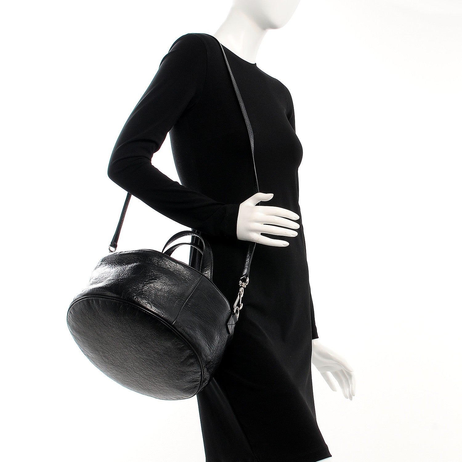 Balenciaga Agneau Arena Round Air Hobo Black 2 of 8