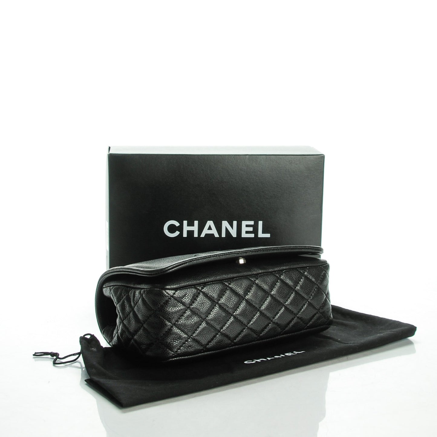 Caviar Medium Timeless CC Flap Black