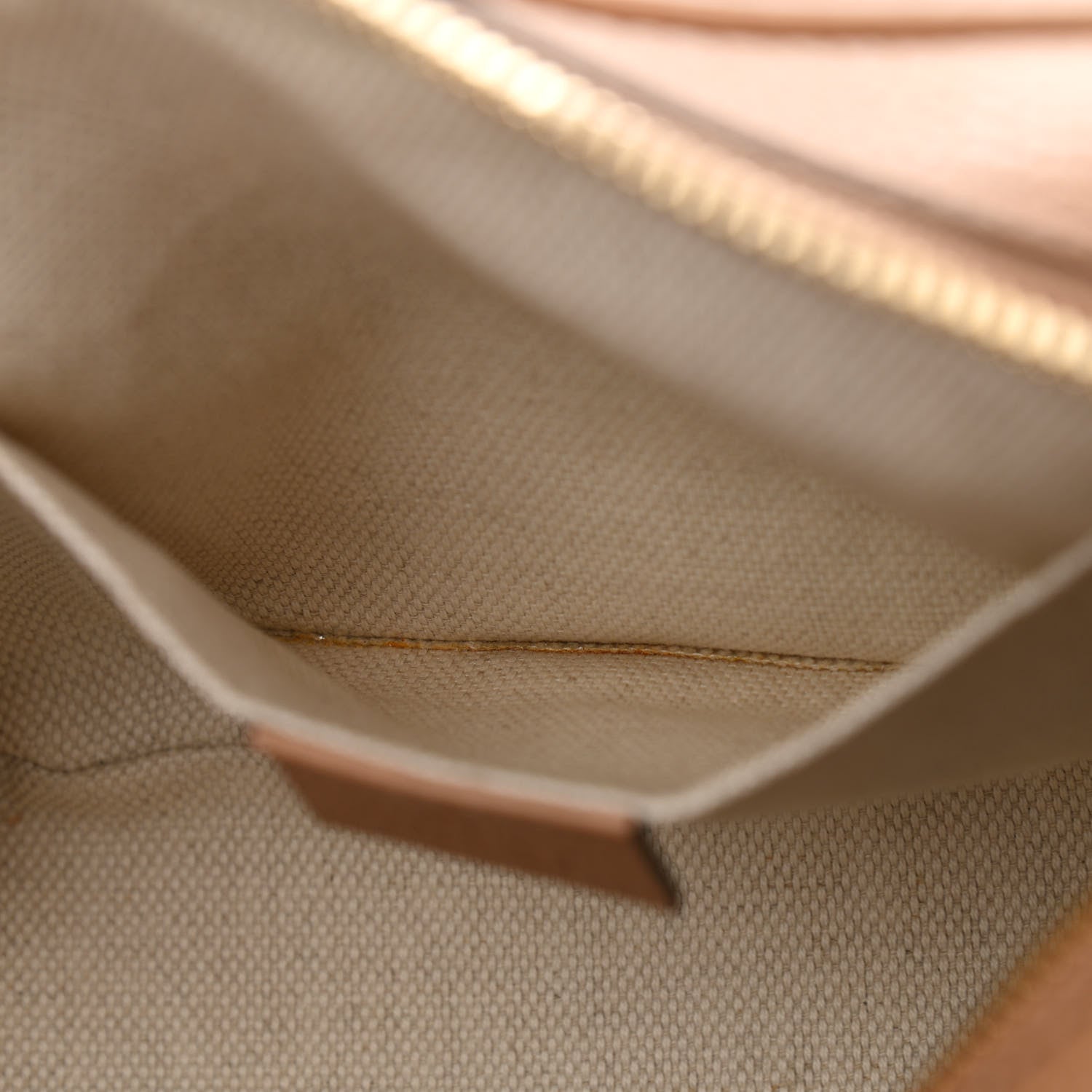 Gucci Pebbled Calfskin Small Soho Disco Bag Rose Beige 8 of 13