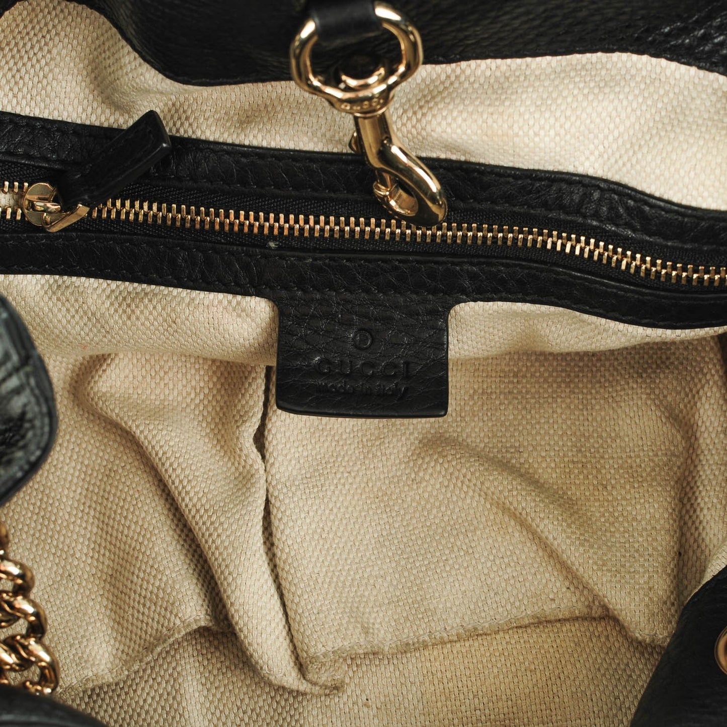 Pebbled Calfskin Medium Soho Chain Shoulder Bag Black