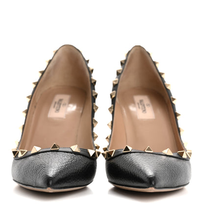 Valentino Garavani Pebbled Calfskin Rockstud 90mm Pumps 39 Black 3 of 12