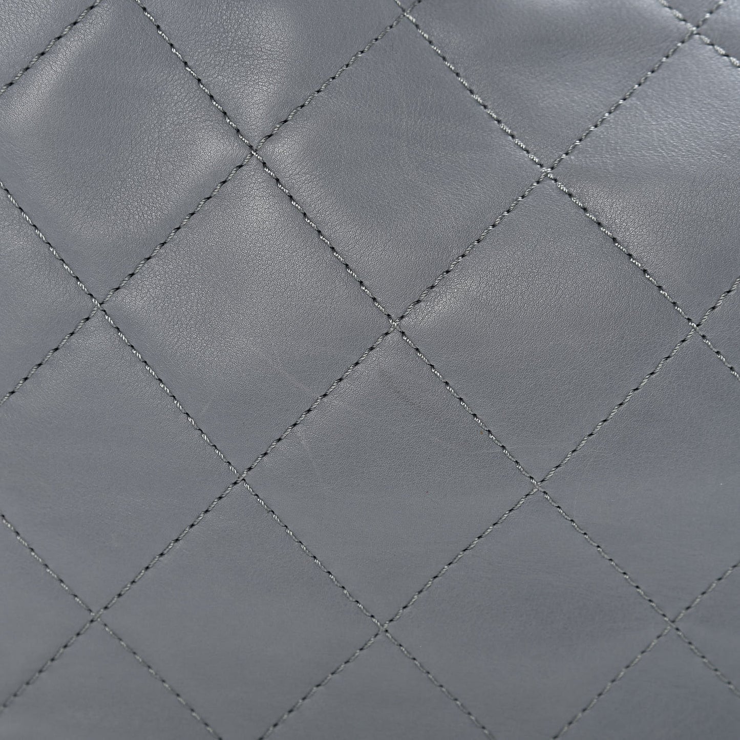 Calfskin Quilted Large Shopping In Chains Tote Light Grey