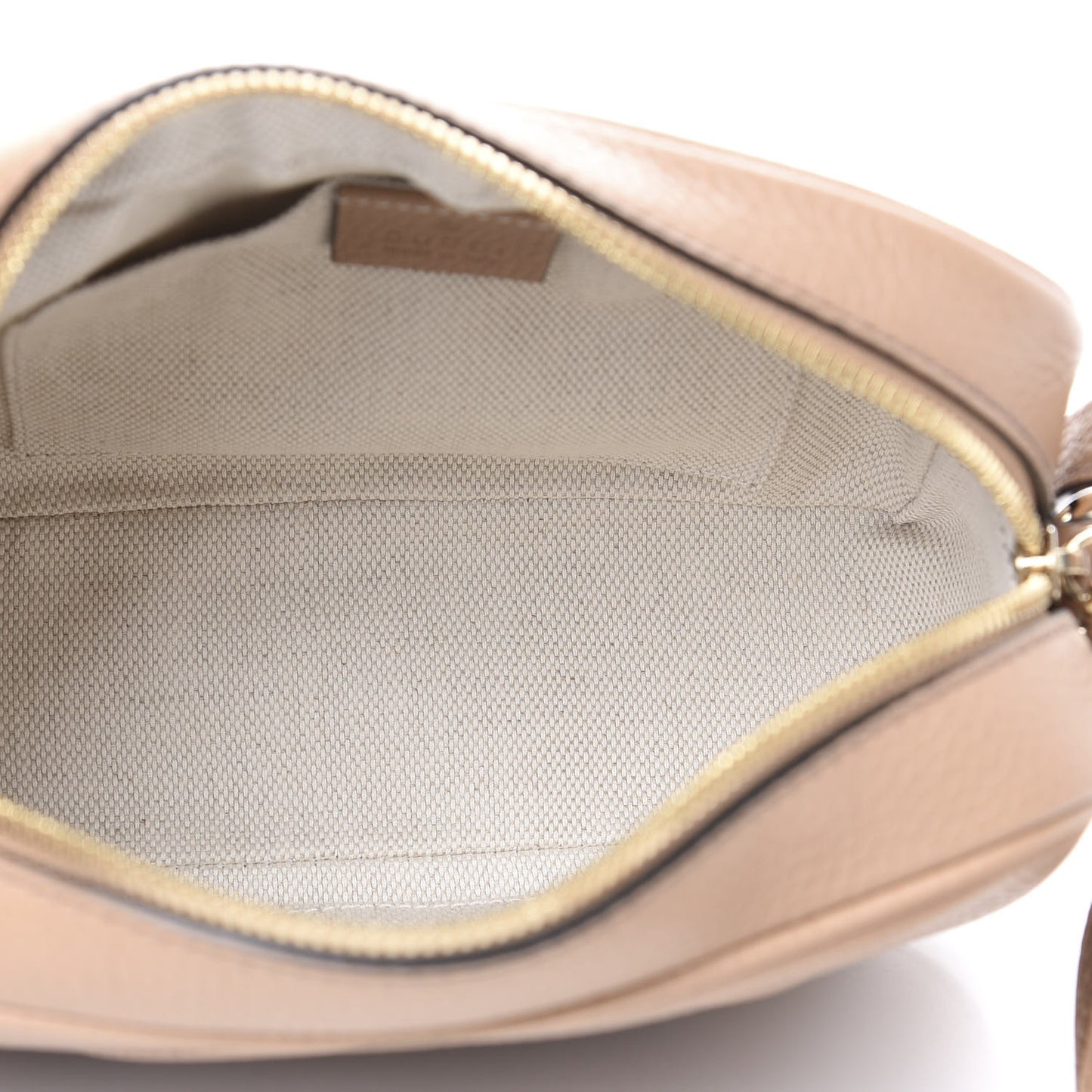 Pebbled Calfskin Small Soho Disco Bag Camelia