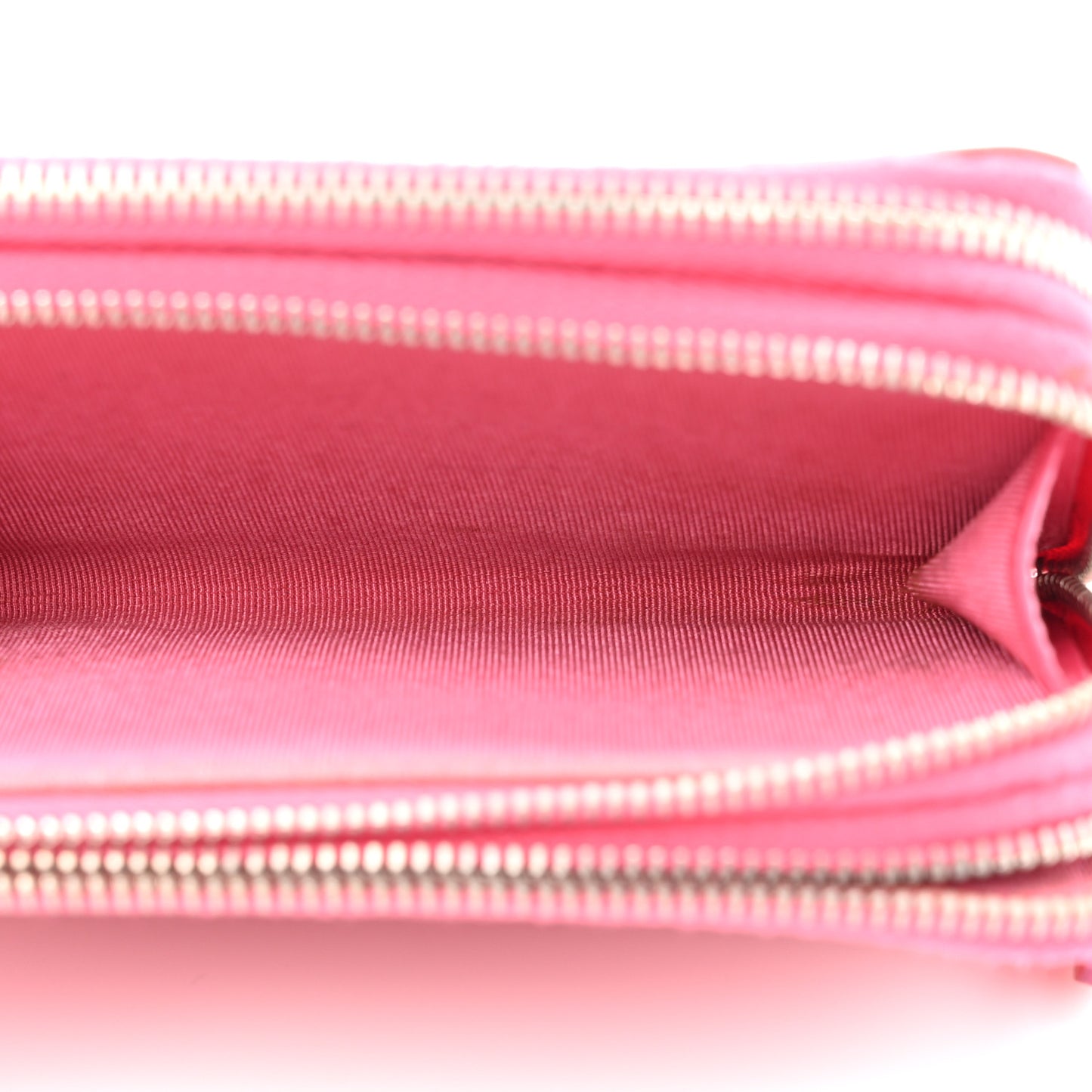 Patent Calfskin Quilted Zip Around Phone Holder Fuchsia