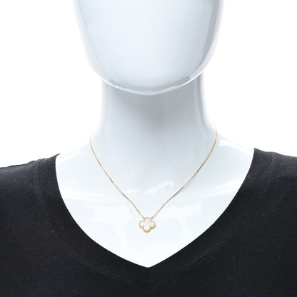 Van Cleef & Arpels 18K Yellow Gold Mother of Pearl Vintage Alhambra Pendant Necklace 3 of 4