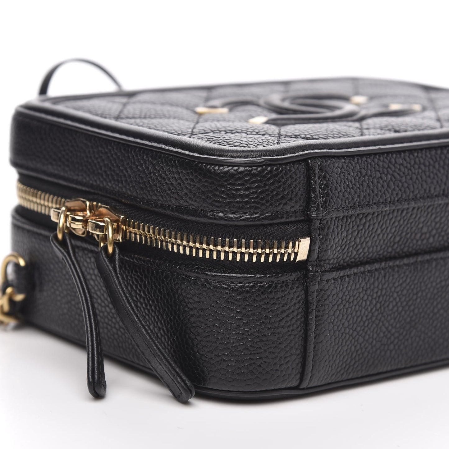 Caviar Quilted Small CC Filigree Vanity Case Black