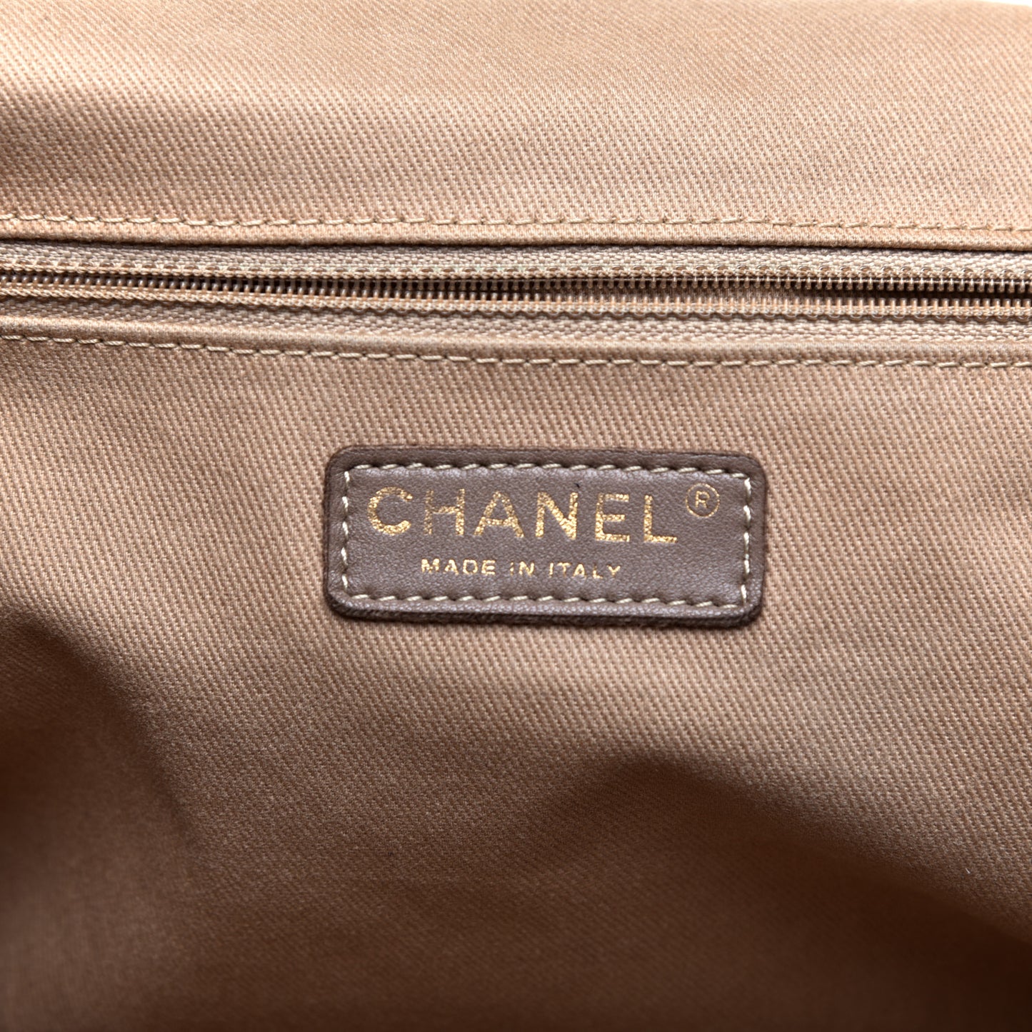 Caviar Large Edy Reissue Tote Black