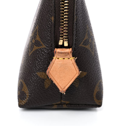Louis Vuitton Monogram Cosmetic Pouch 23 of 30