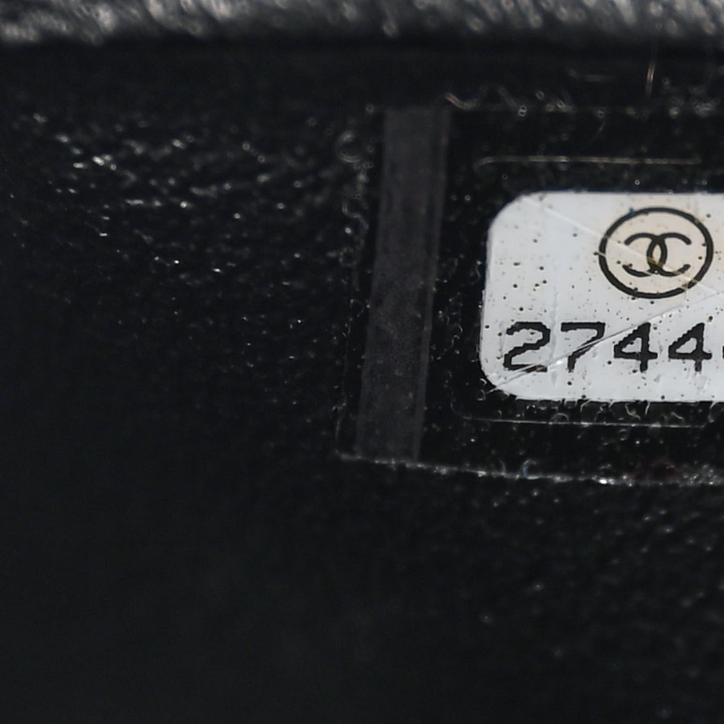 Crumpled Calfskin Chevron Quilted 2.55 Reissue 226 Black
