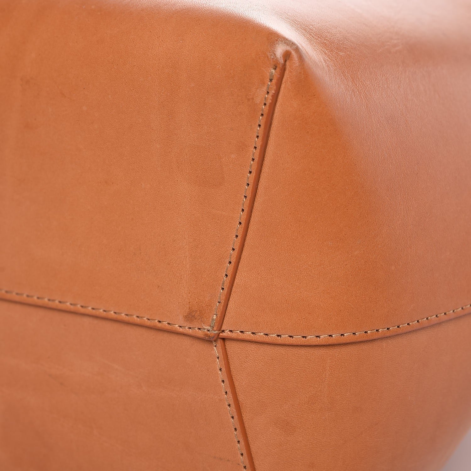 Mansur Gavriel Vegetable Tanned Calfskin Bucket Bag Cammello Azzurro 12 of 15